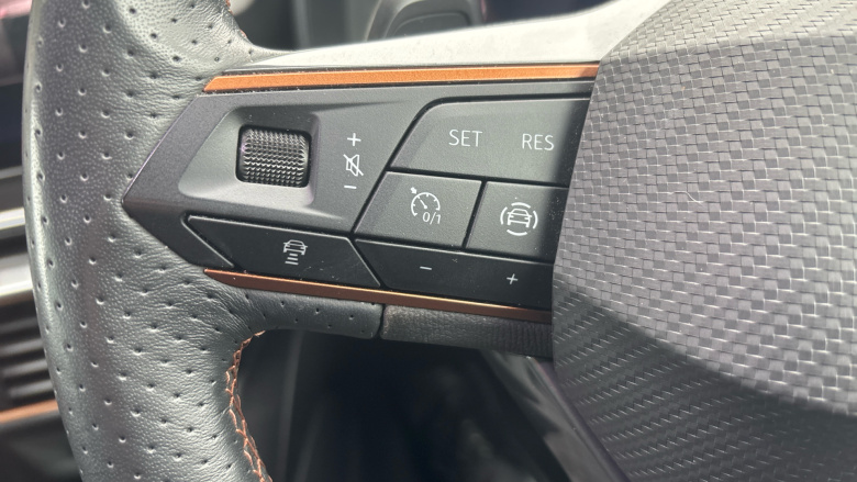 CUPRA Formentor 1.4 eHybrid 204 V1 5dr DSG Estate